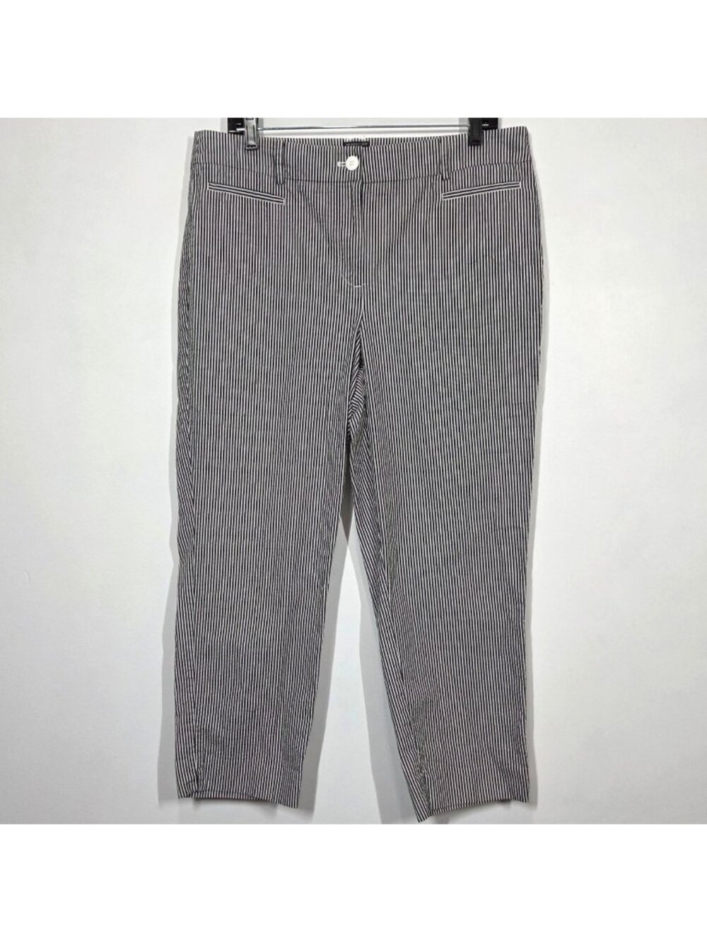 Talbots Pants 12 Black White Seersucker Stripe Perfect Crop Preppy Beachy Chinos